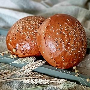 Žemľa hamburgerová BRIO so sézamom 100g upečená Maral - fuudi gastro